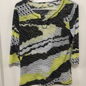 Ladies top Size Medium